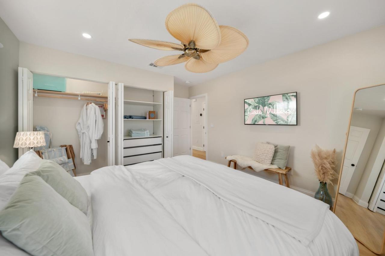 Luxury Villa 3 Blocks From The Beach With A Pool, Fire Pit And Outdoor Oasis Cape Canaveral Eksteriør billede