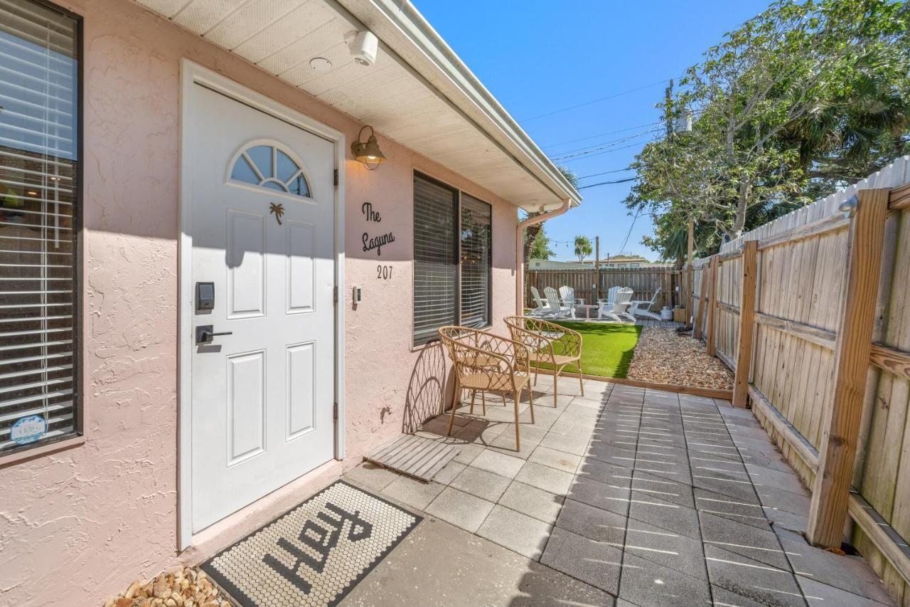 Luxury Villa 3 Blocks From The Beach With A Pool, Fire Pit And Outdoor Oasis Cape Canaveral Eksteriør billede