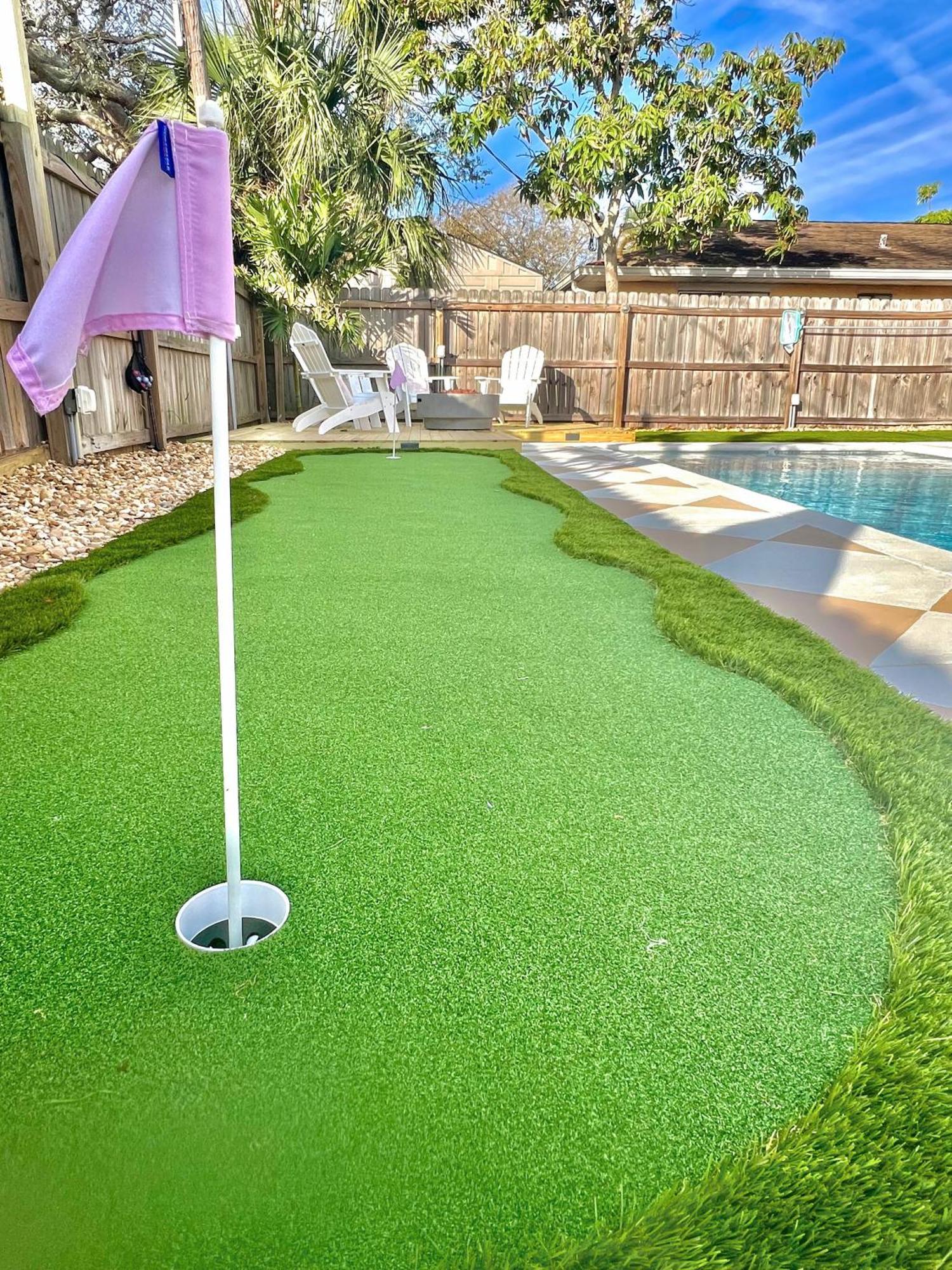 Luxury Villa 3 Blocks From The Beach With A Pool, Fire Pit And Outdoor Oasis Cape Canaveral Eksteriør billede
